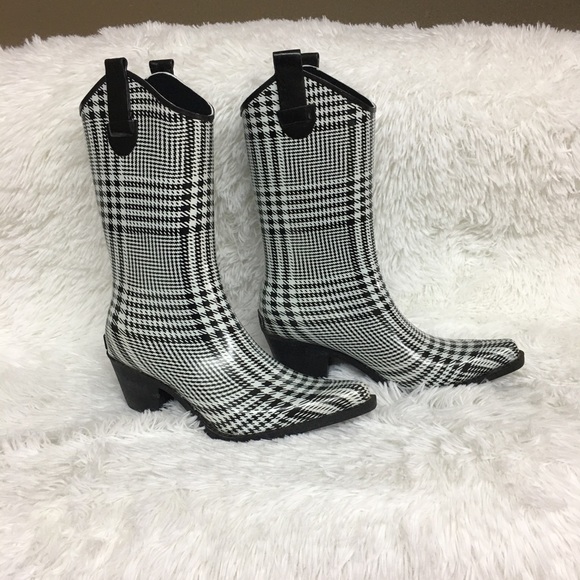 Corkys Shoes - Corkys Rain boots Plaid Pointed Toe size 9